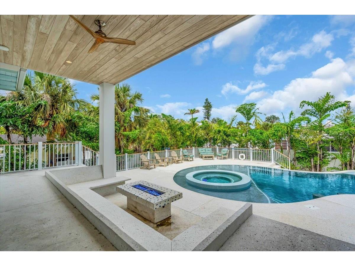 149 Mckinley Drive Sarasota FL 34236 A4676647 image26