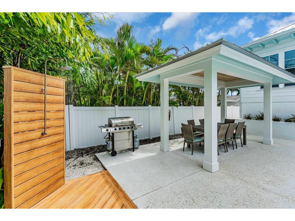 149 Mckinley Drive Sarasota FL 34236 A4676647 image32