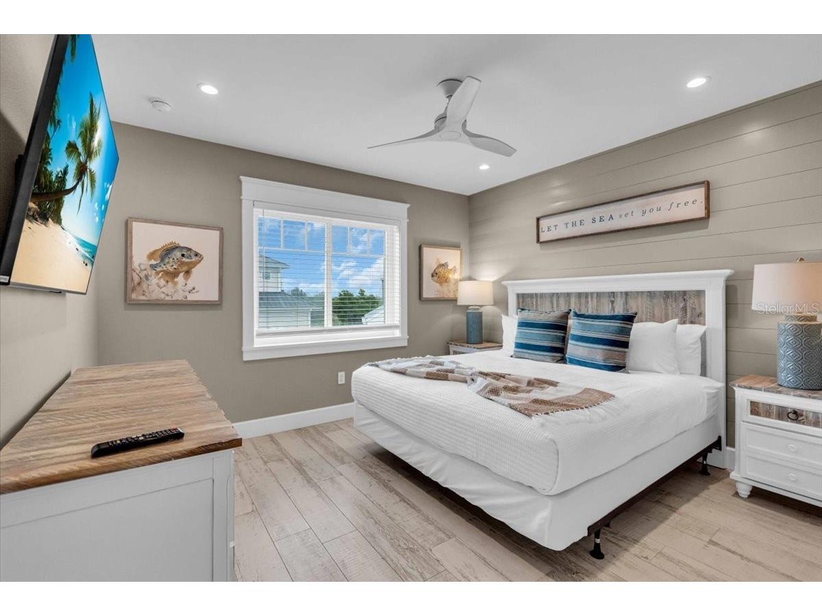 149 Mckinley Drive Sarasota FL 34236 A4676647 image72