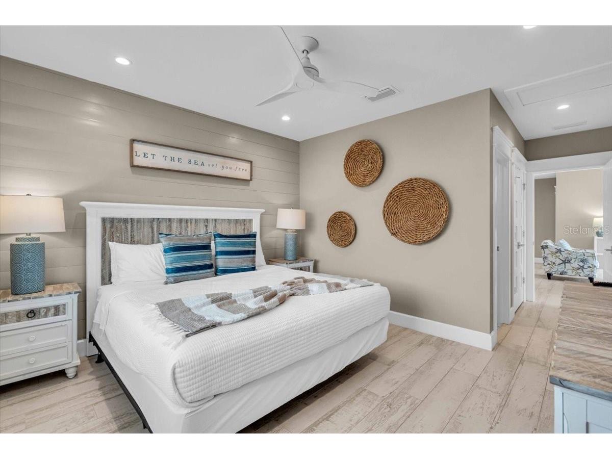 149 Mckinley Drive Sarasota FL 34236 A4676647 image73