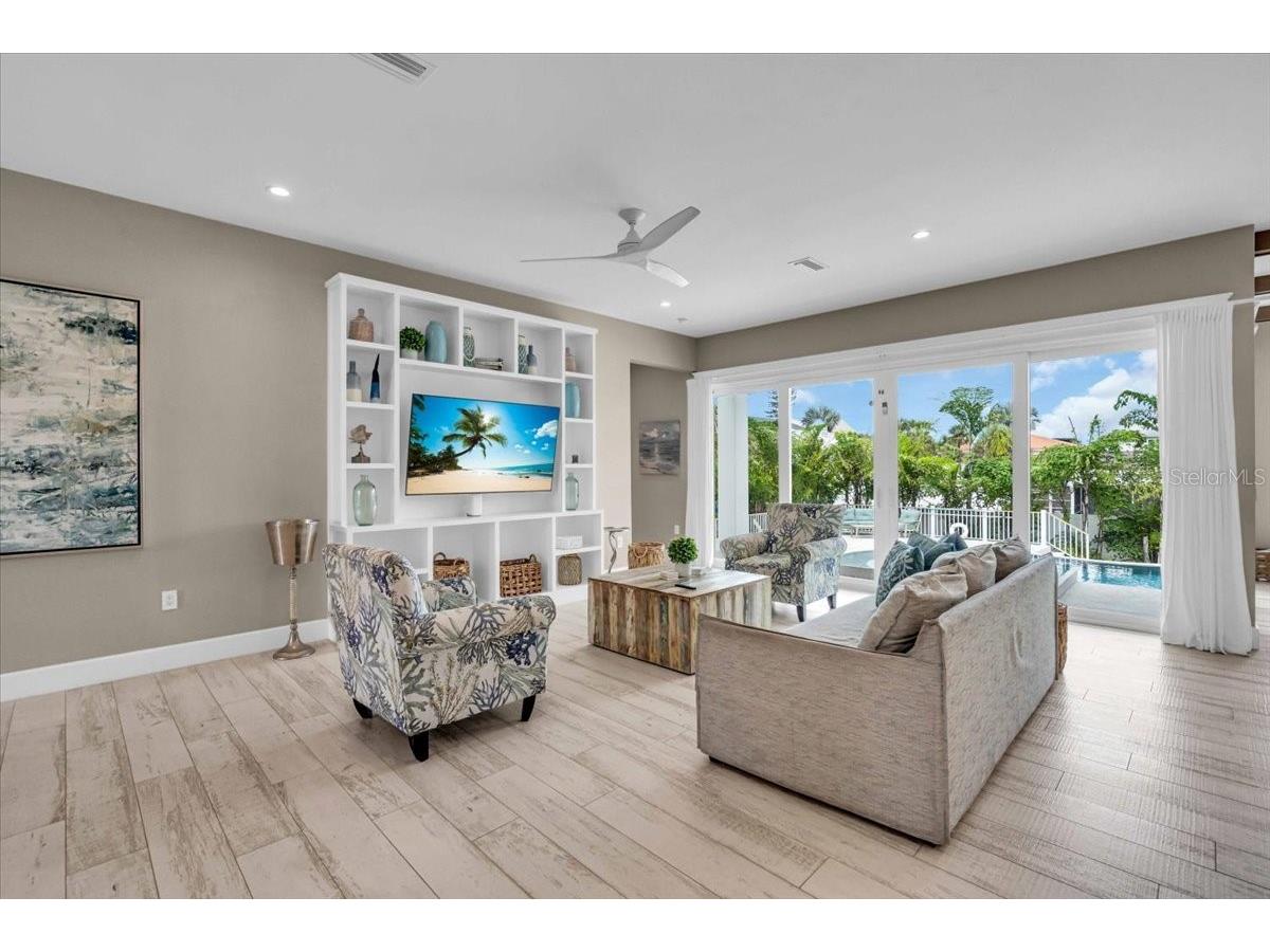 149 Mckinley Drive Sarasota FL 34236 A4676647 image9