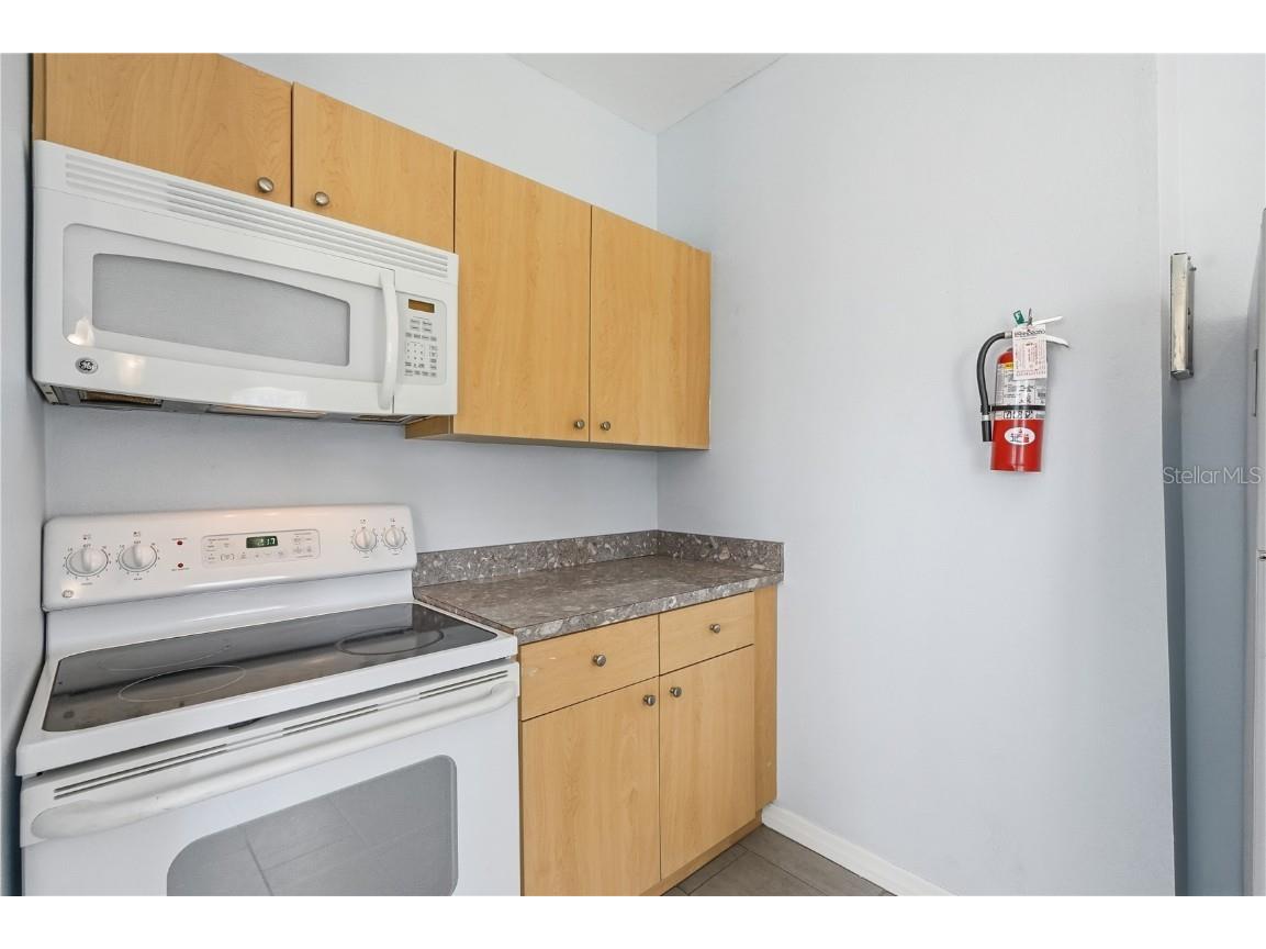 149 S Hollywood Avenue Daytona Beach FL 32118 V4945428 image54