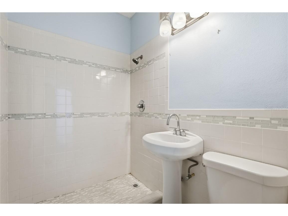 149 S Hollywood Avenue Daytona Beach FL 32118 V4945428 image60