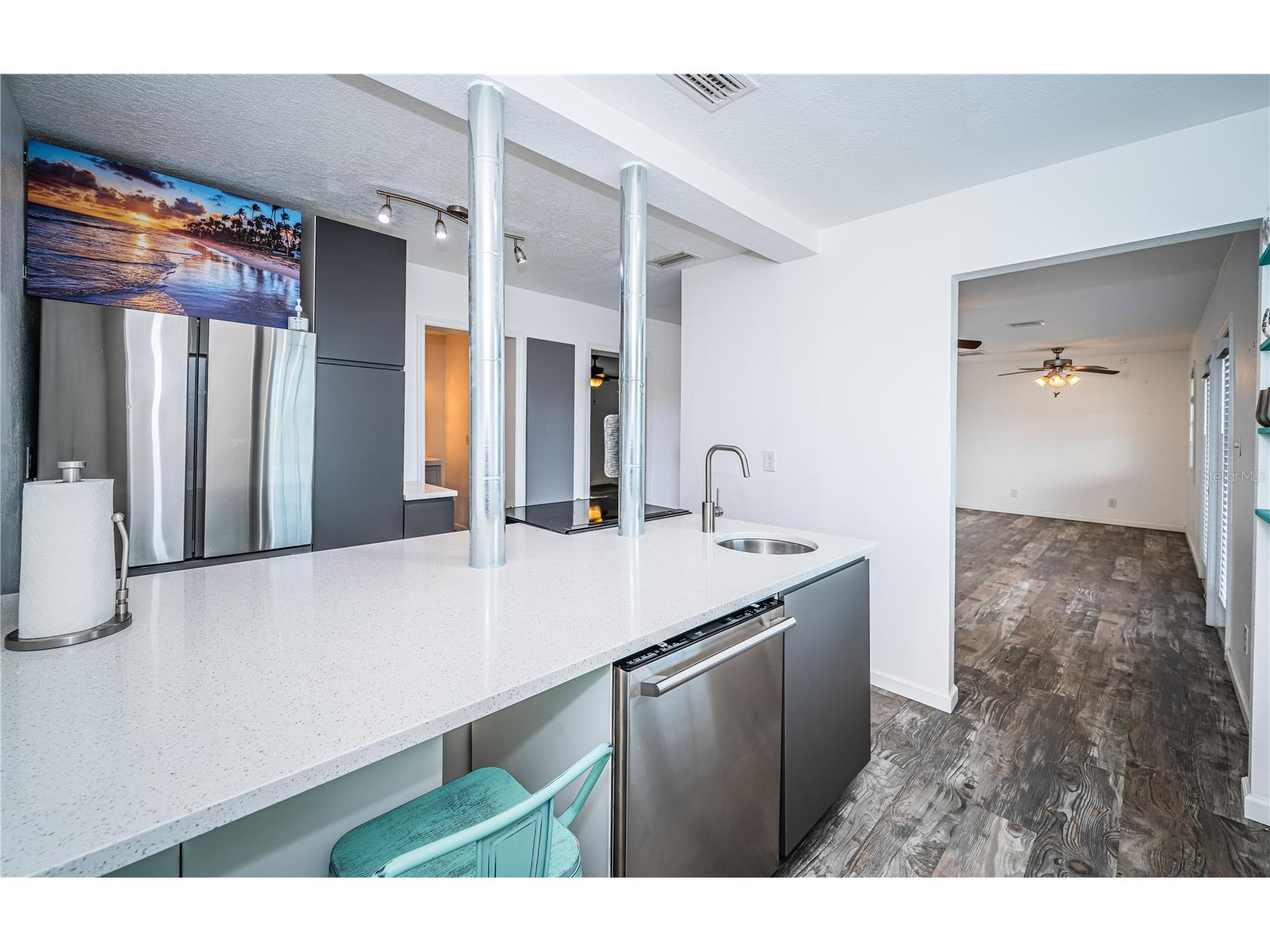 149 Seahorse Drive SE #H Saint Petersburg FL 33705 - BIG BAYOU LAKE TB8519687 image16