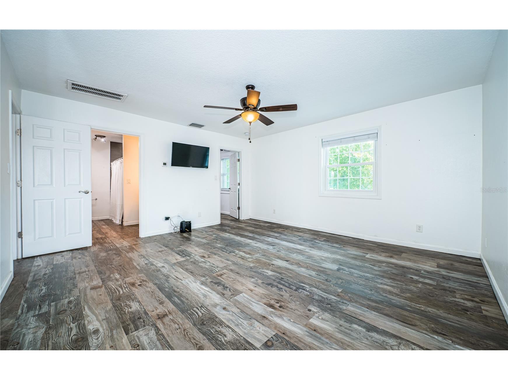 149 Seahorse Drive SE #H Saint Petersburg FL 33705 - BIG BAYOU LAKE TB8519687 image18