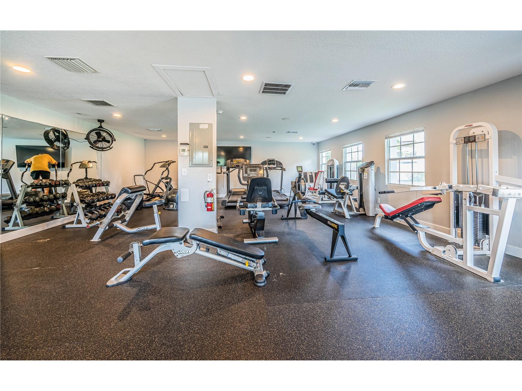 149 Seahorse Drive SE #H Saint Petersburg FL 33705 - BIG BAYOU LAKE TB8519687 image30