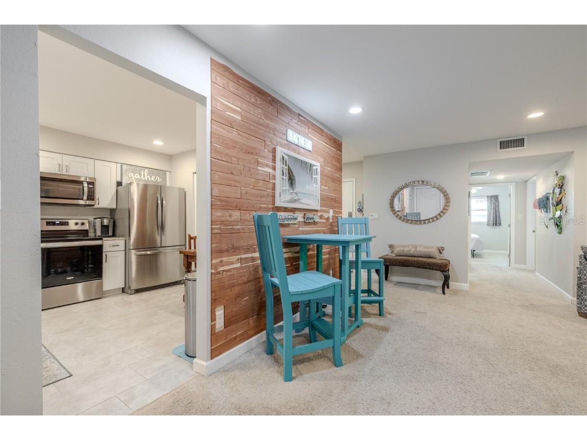 149 Sky Loch Drive E Dunedin FL 34698 TB8438359 image7