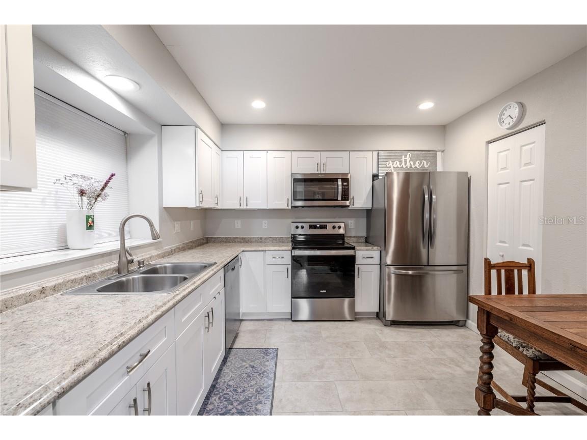 149 Sky Loch Drive E Dunedin FL 34698 TB8438359 image8