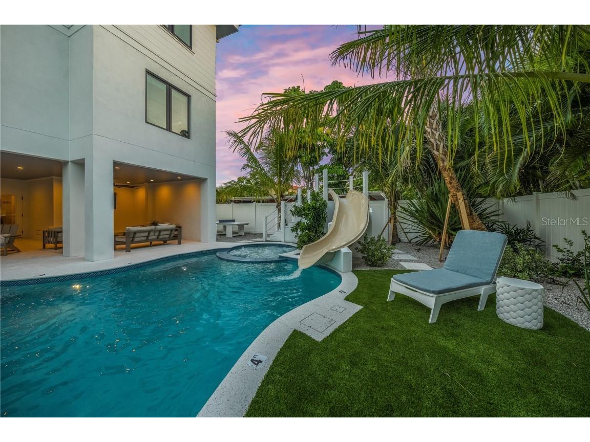 149 Tyler Drive Sarasota FL 34236 - GULF OF MEXICO A4667697 image21