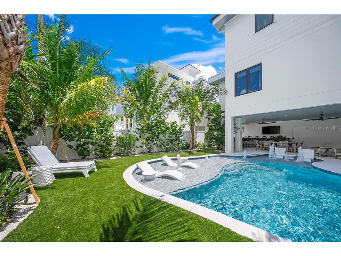 149 Tyler Drive Sarasota FL 34236 - GULF OF MEXICO A4667697 image5