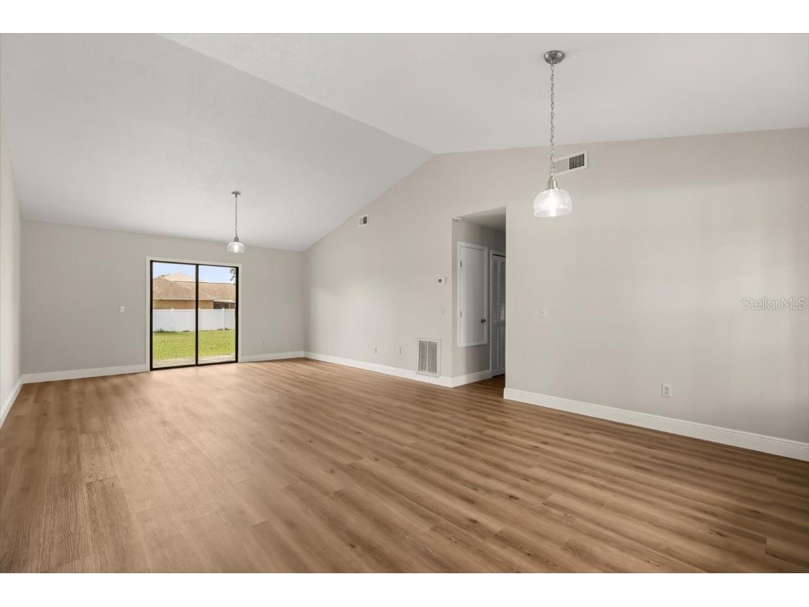 1490 April Avenue Deltona FL 32725 V4945440 image27
