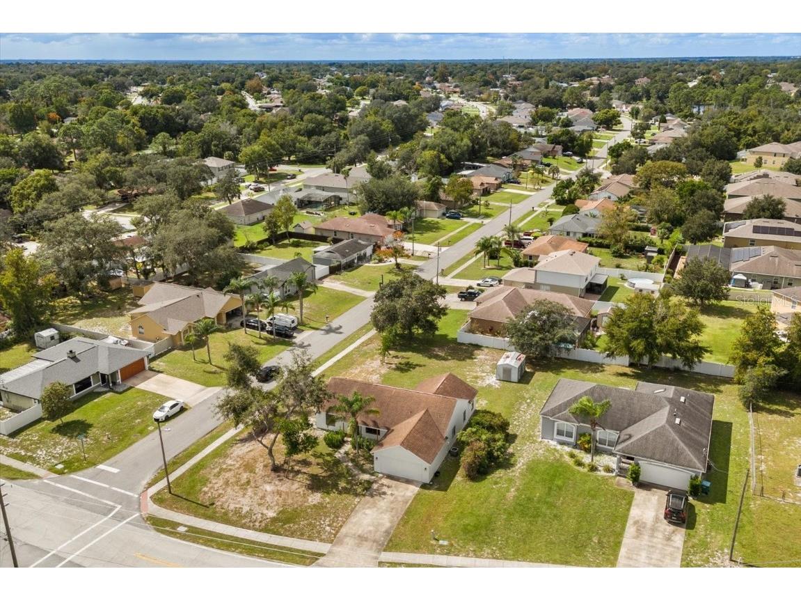 1490 April Avenue Deltona FL 32725 V4945440 image33