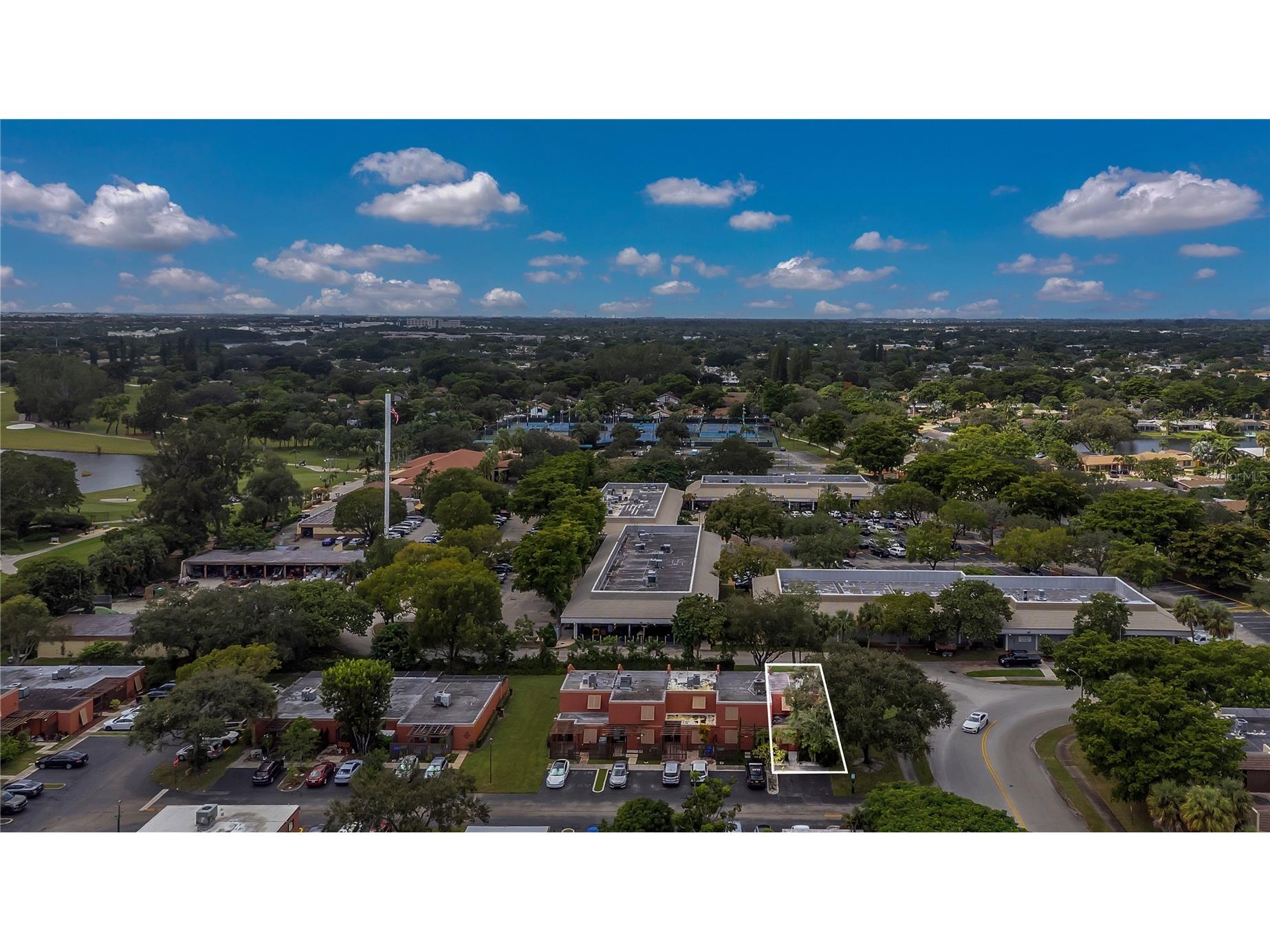 1490 Laguna Lane Pembroke Pines FL 33026 O6399685 image28