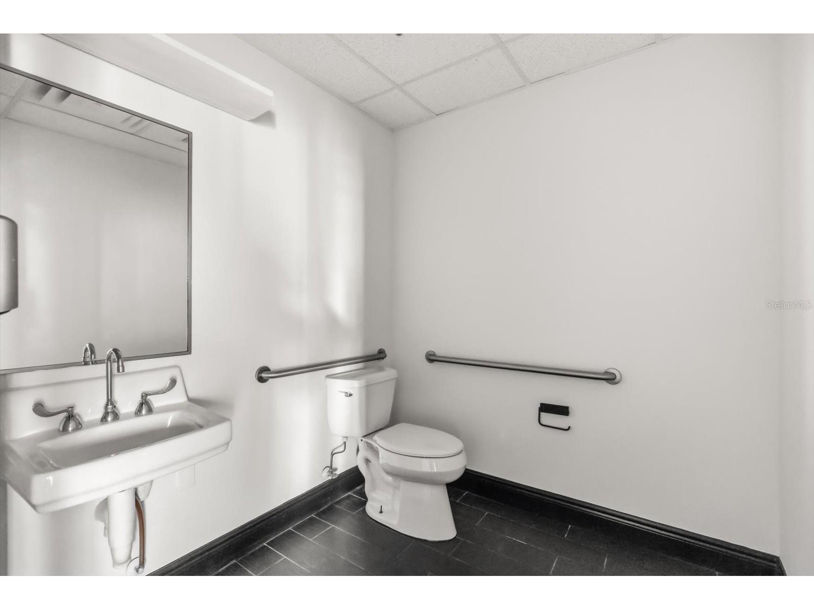 1490 Sunshadow Drive Casselberry FL 32707 A4687254 image12