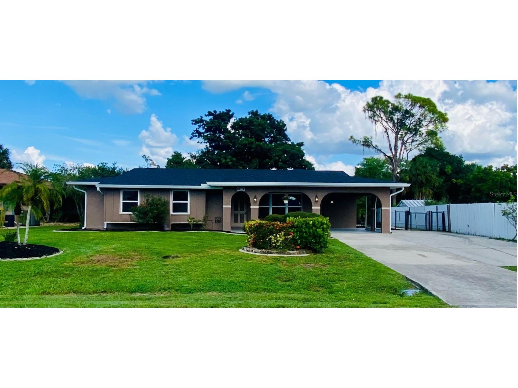 1490 Yorkshire Street Port Charlotte FL 33952 A4663902 image1