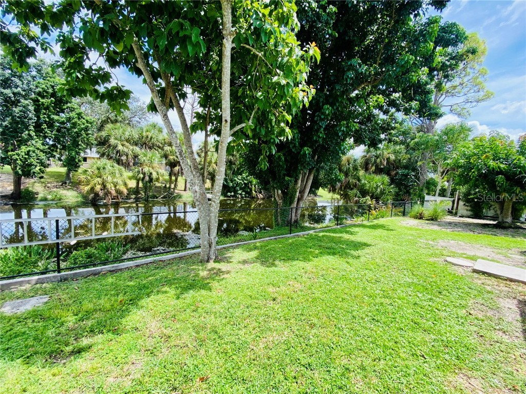 1490 Yorkshire Street Port Charlotte FL 33952 A4663902 image12