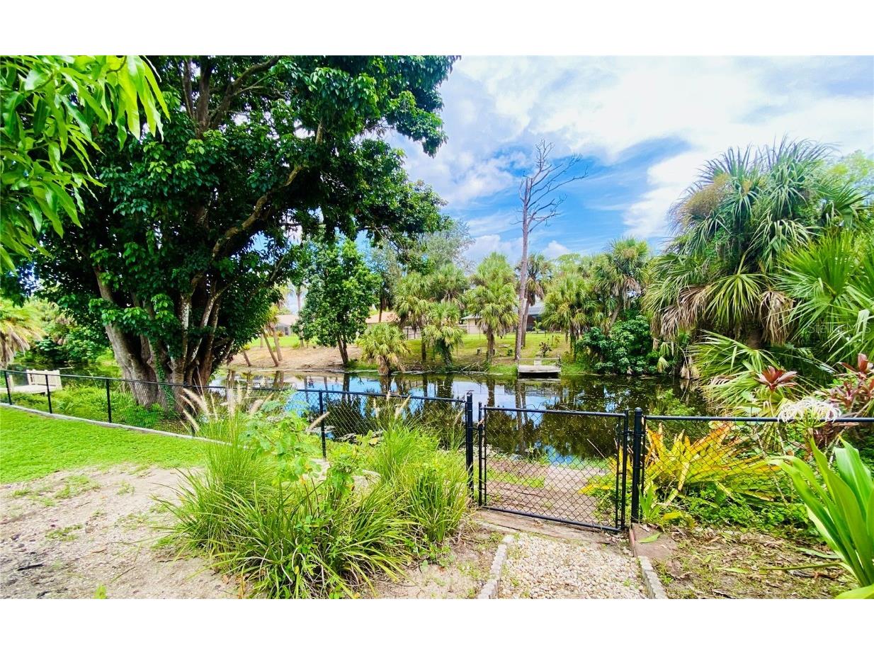 1490 Yorkshire Street Port Charlotte FL 33952 A4663902 image15