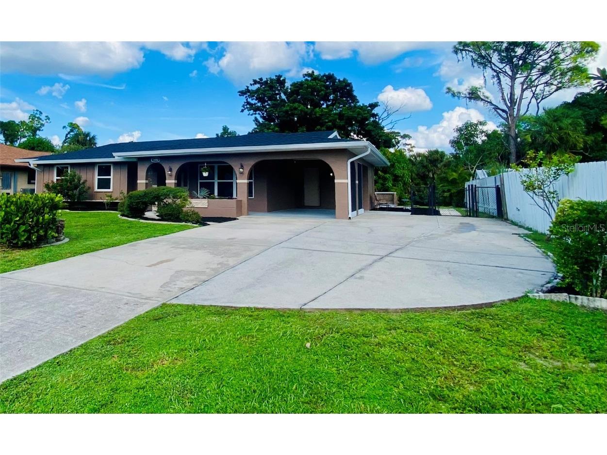 1490 Yorkshire Street Port Charlotte FL 33952 A4663902 image4