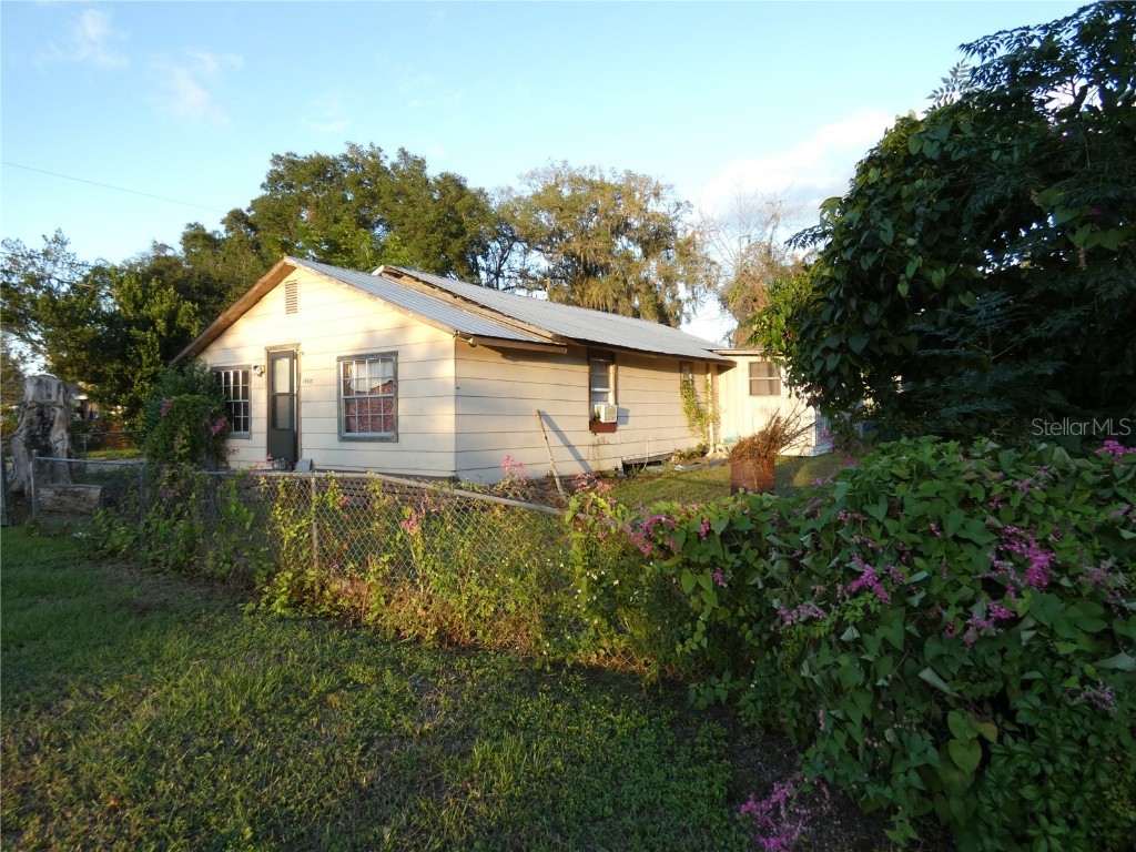 14900 Meredith Street Dade City FL 33523 T3479796 image1