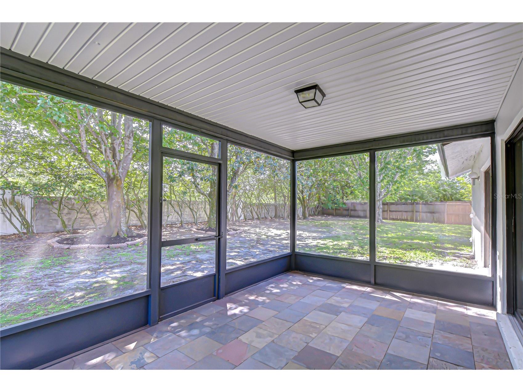 14902 Southfork Drive Tampa FL 33624 TB8497339 image12