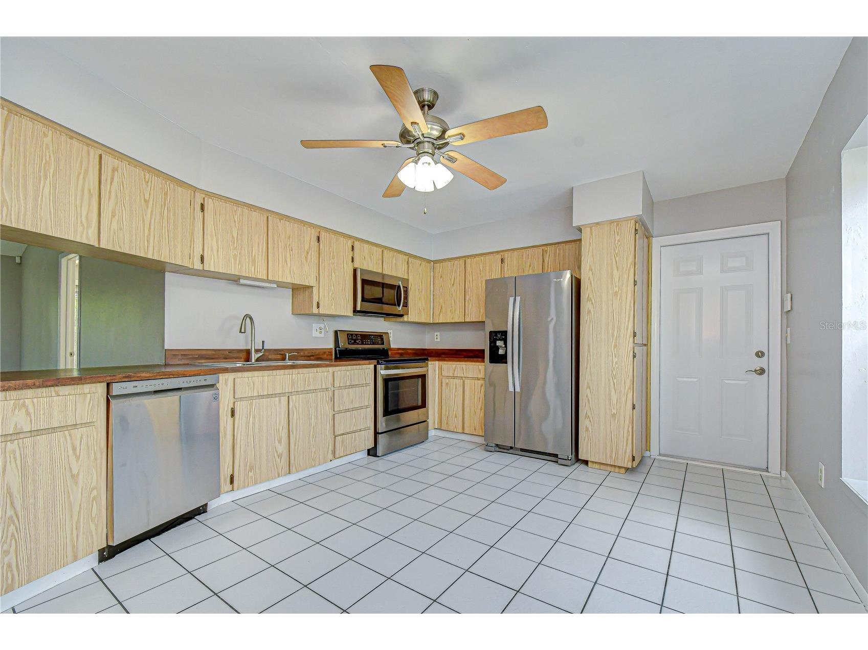 14902 Southfork Drive Tampa FL 33624 TB8497339 image21