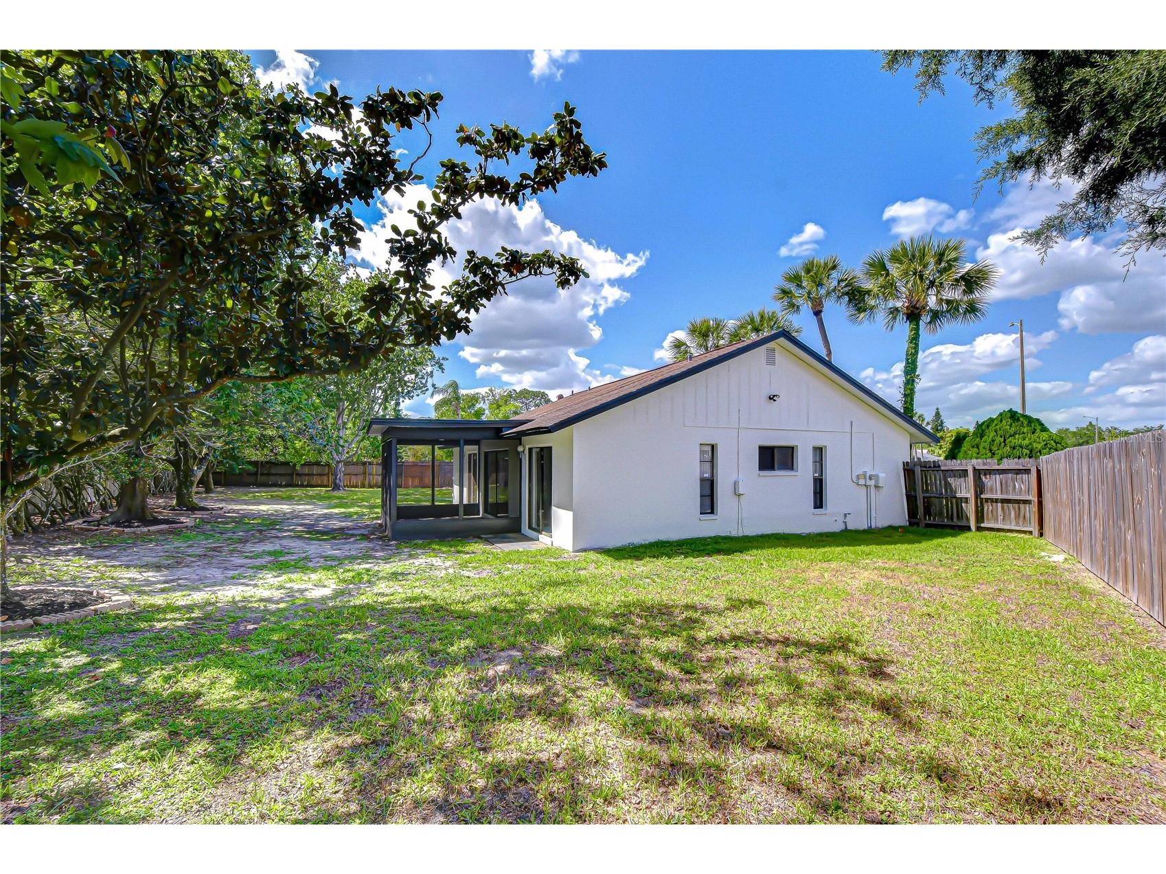 14902 Southfork Drive Tampa FL 33624 TB8497339 image33