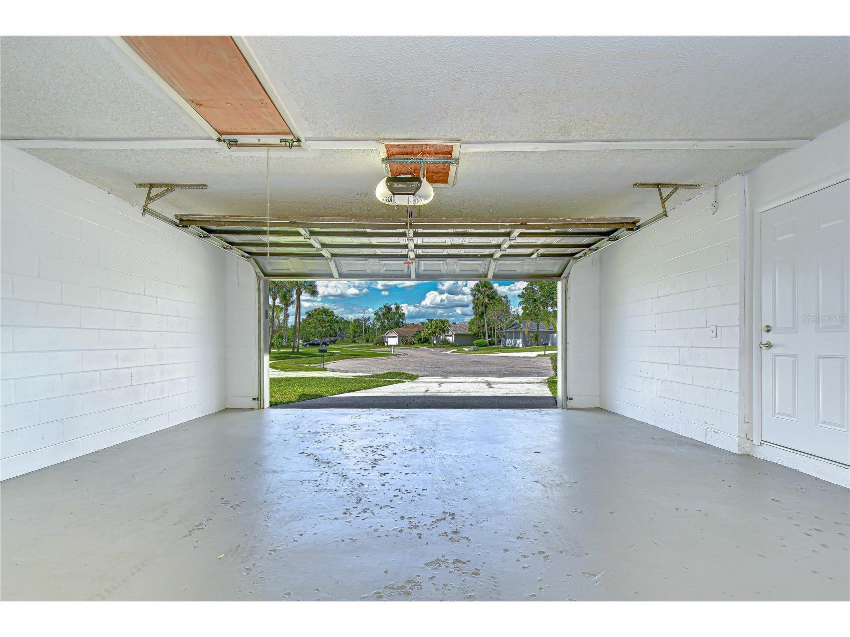 14902 Southfork Drive Tampa FL 33624 TB8497339 image38