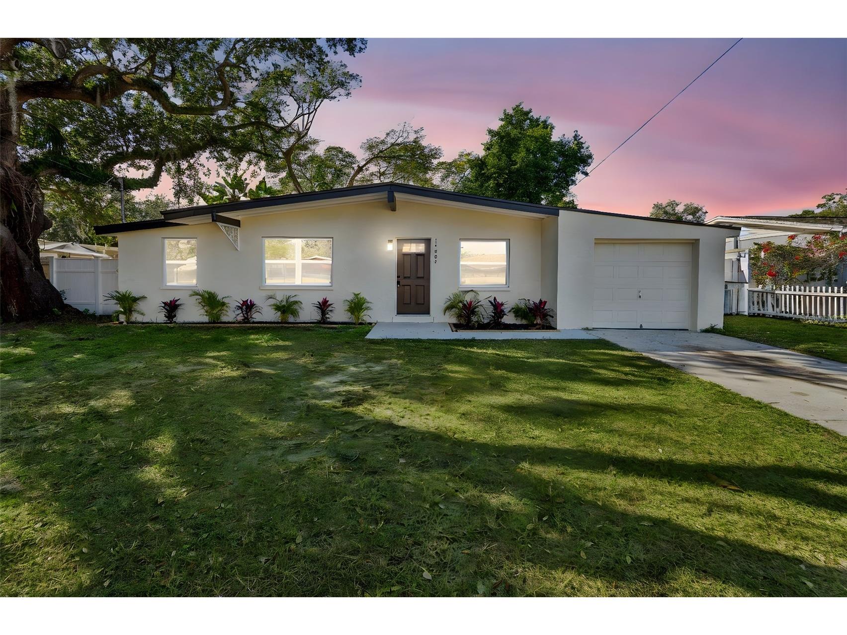 14904 N Boulevard Tampa FL 33613 TB8463008 image1