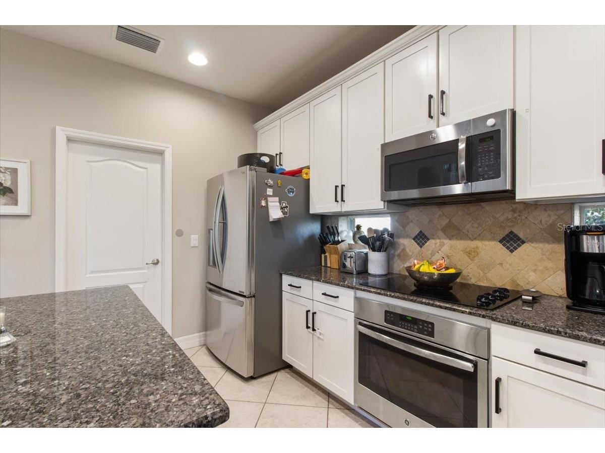 14909 Smitter Reserve Drive Tampa FL 33618 TB8467795 image19