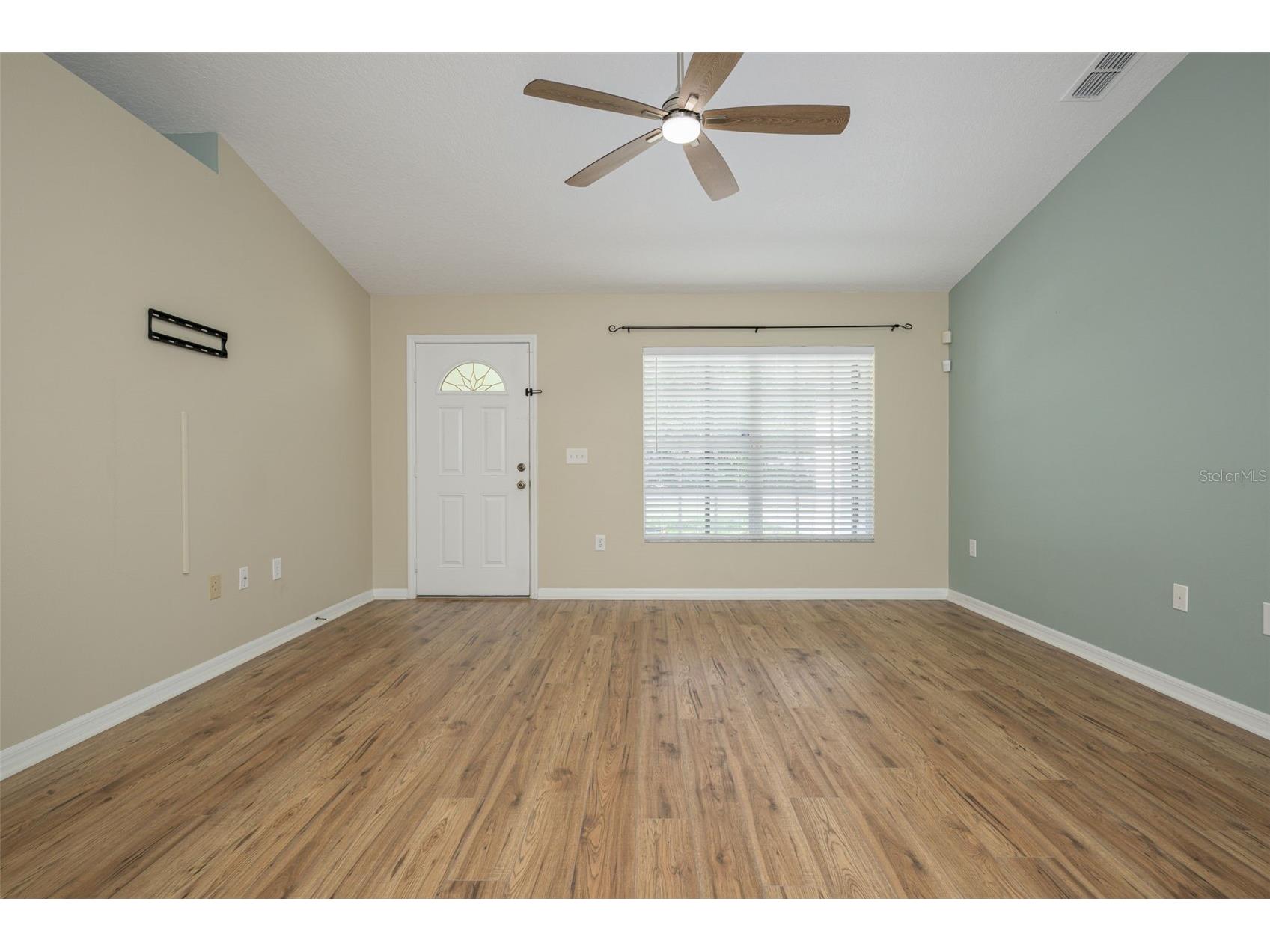 1491 16th Street Orange City FL 32763 V4949875 image6