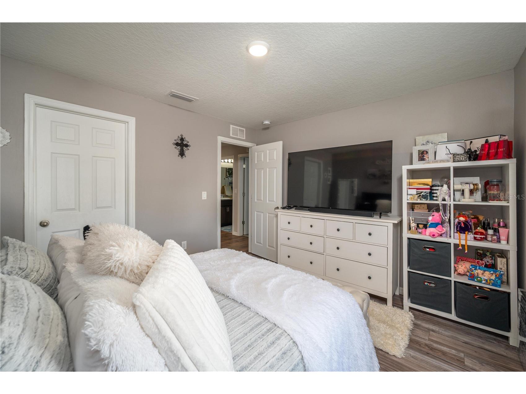 1491 Axel Circle Winter Haven FL 33880 P4937768 image32