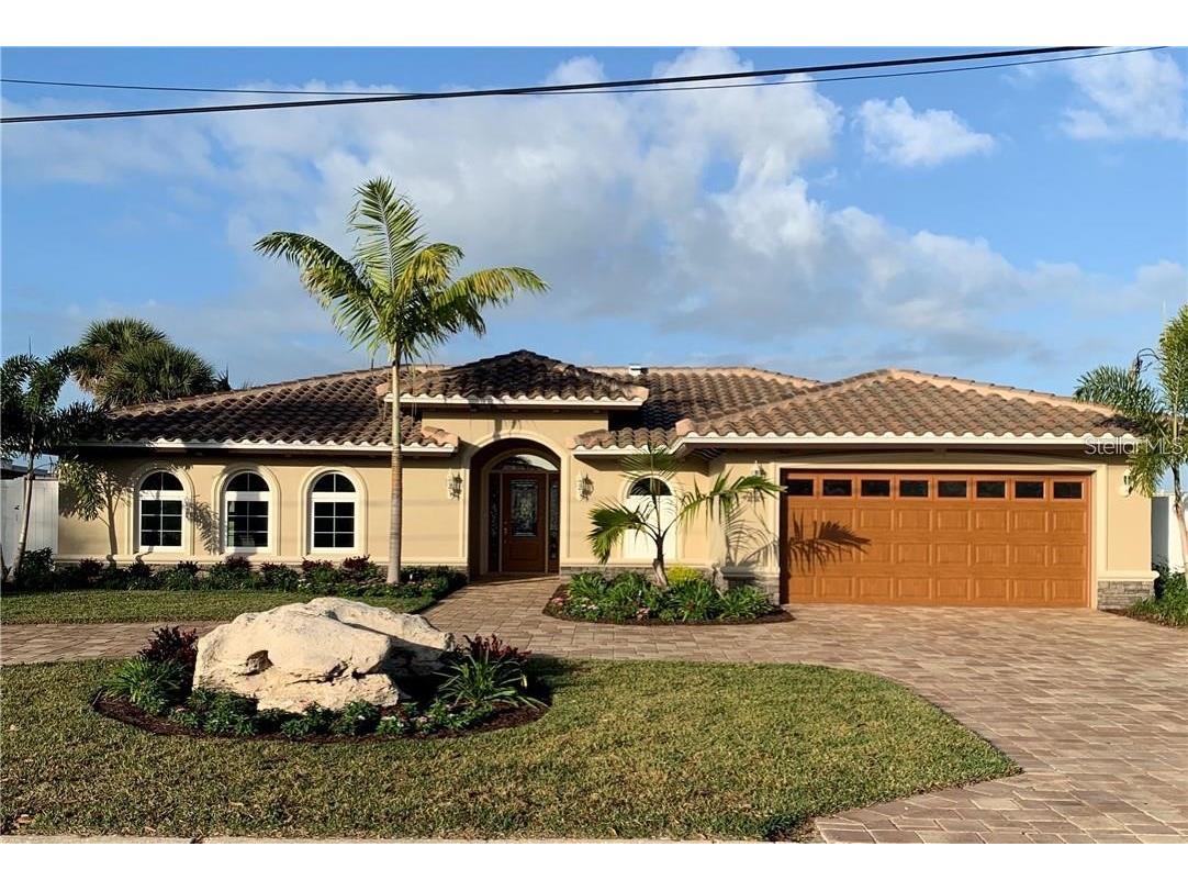 1491 Sea Gull Drive S Saint Petersburg FL 33707 U8210814 image1