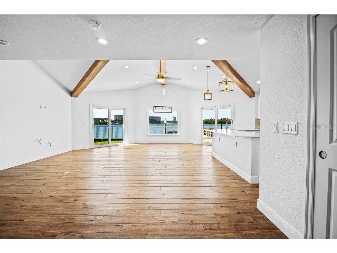 1491 Sea Gull Drive S Saint Petersburg FL 33707 TB8440050 image2