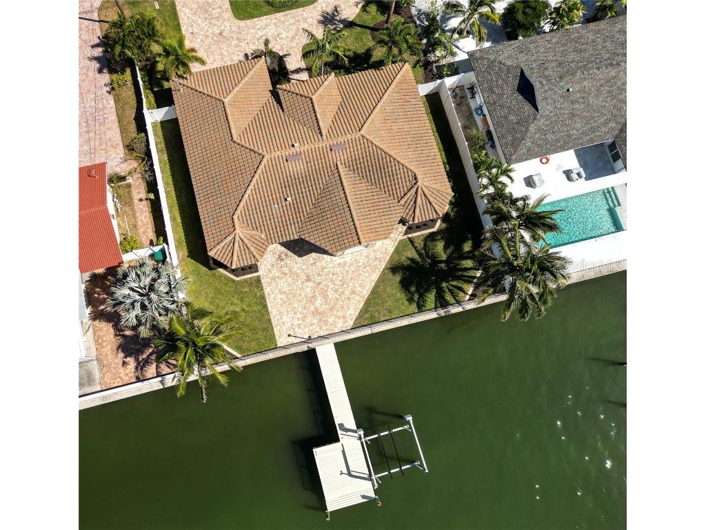 1491 Sea Gull Drive S Saint Petersburg FL 33707 TB8440050 image25