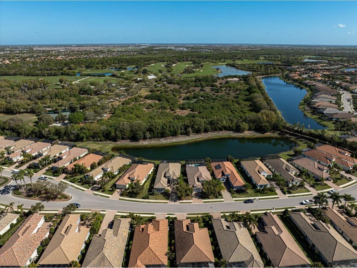 14911 Castle Park Terrace Lakewood Ranch FL 34202 A4687279 image3