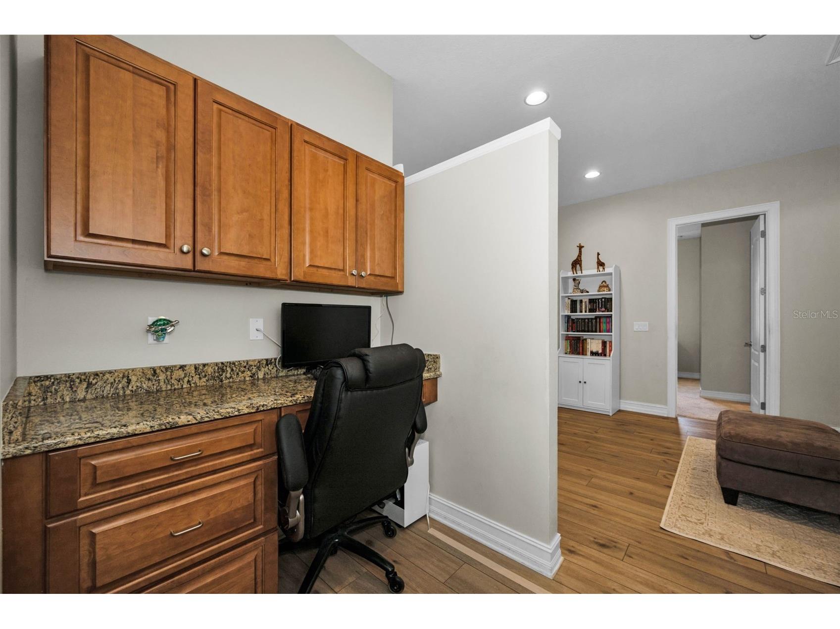 14915 Smitter Reserve Drive Tampa FL 33618 TB8497361 image32