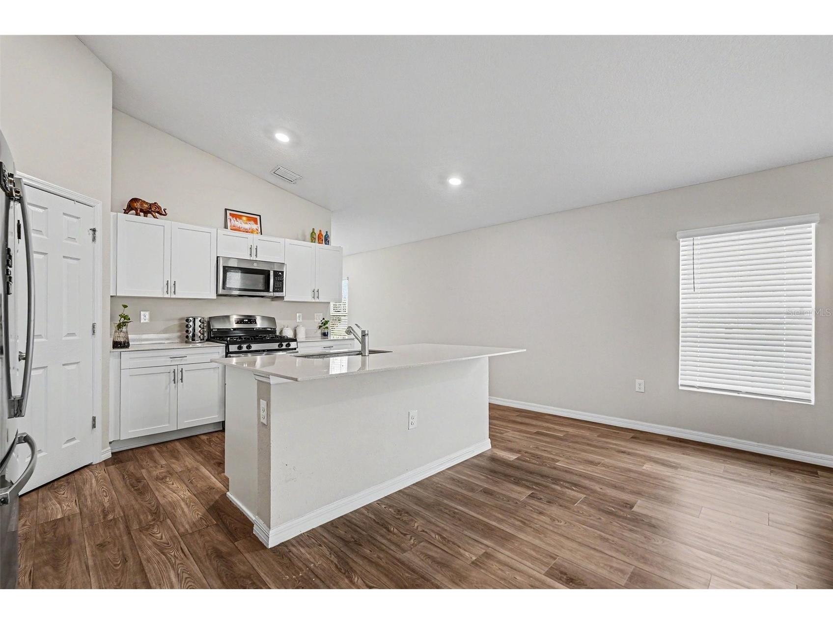 14919 Sterling Spur Avenue Lithia FL 33547 TB8506793 image7