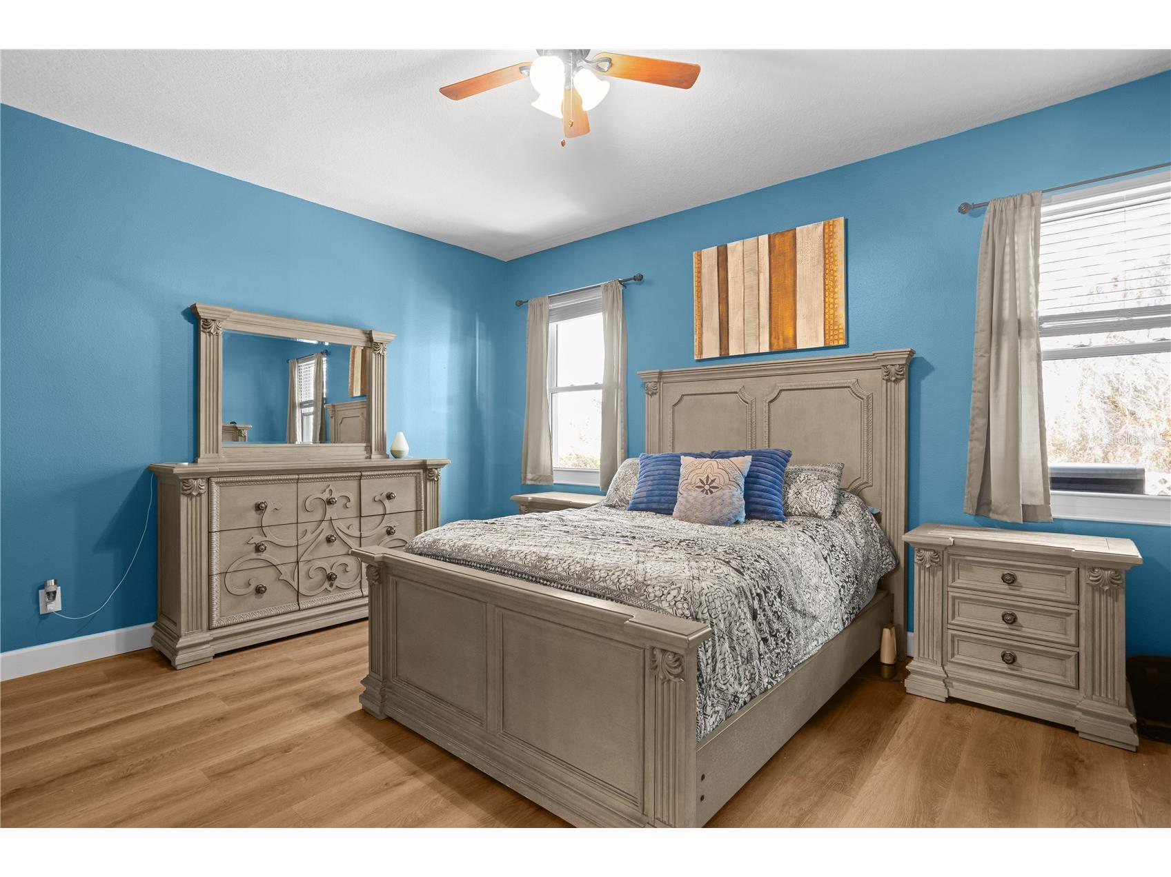 1492 Mellon Way Sarasota FL 34232 A4680667 image17