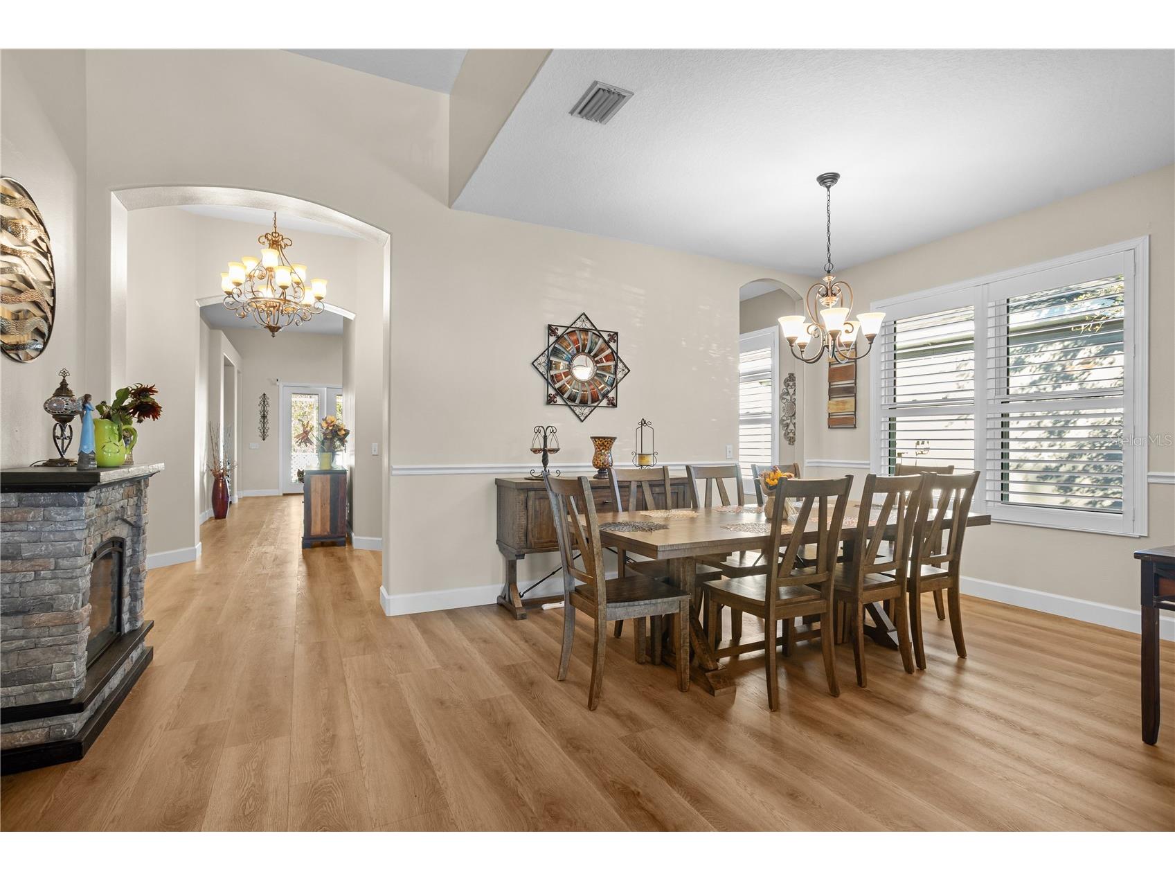 1492 Mellon Way Sarasota FL 34232 A4680667 image6