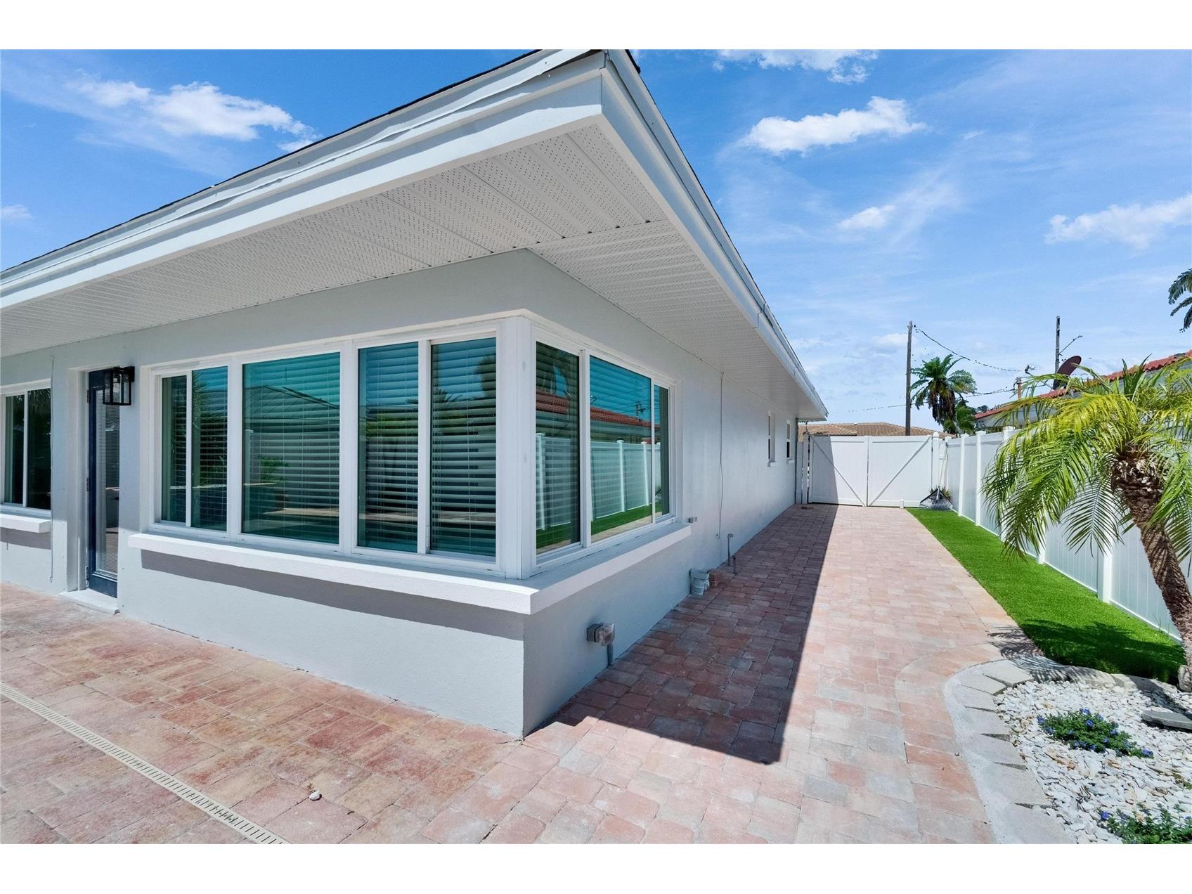 1492 Sea Gull Drive S South Pasadena FL 33707 TB8504723 image55