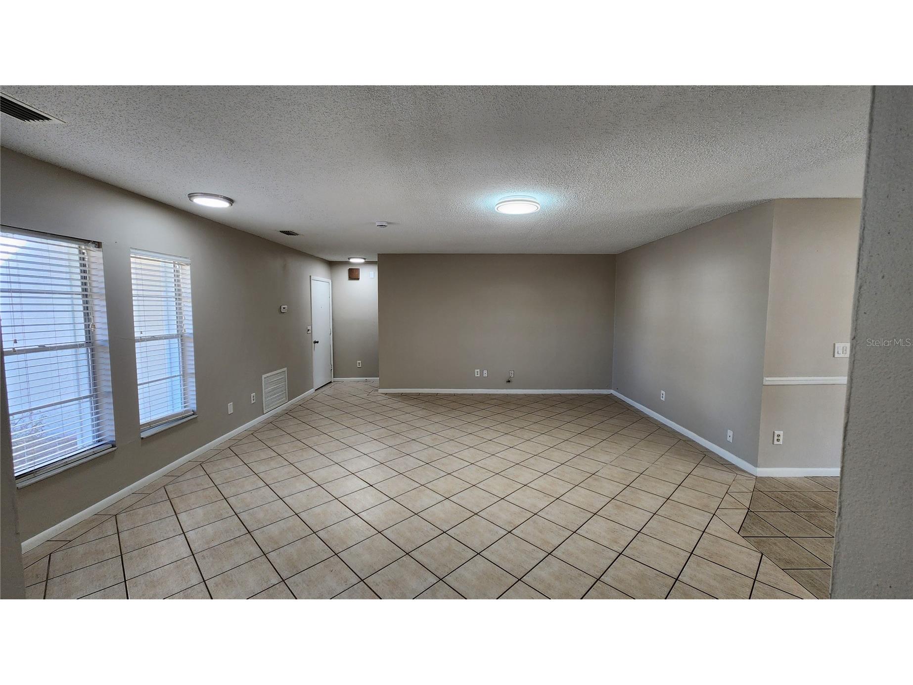 14921 Old Pointe Road Tampa FL 33613 W7882874 image5