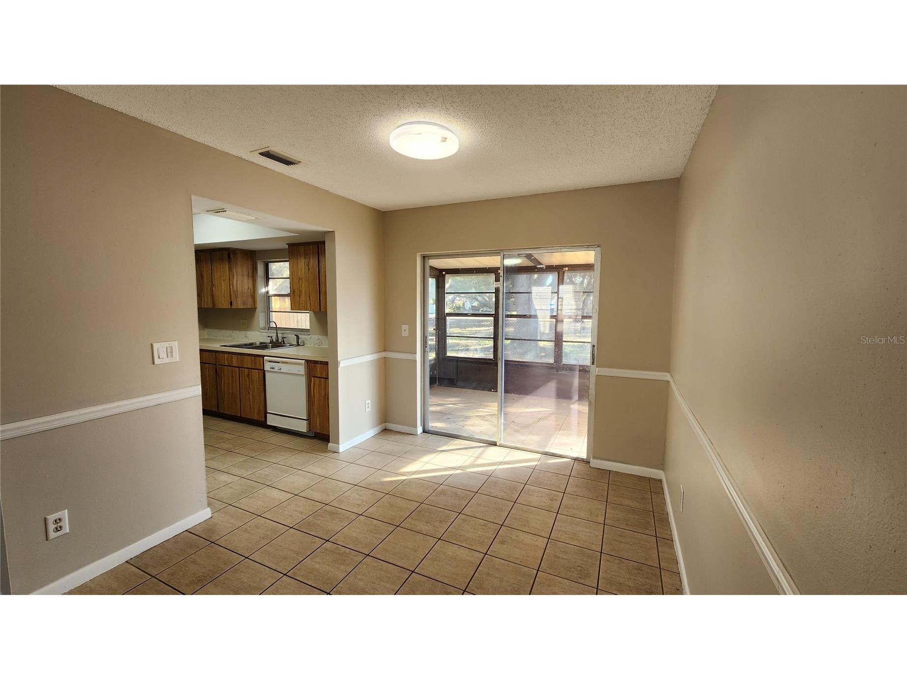 14921 Old Pointe Road Tampa FL 33613 W7882874 image8