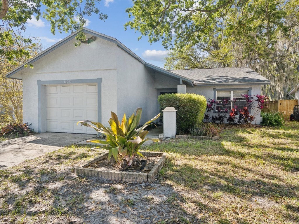 14923 Old Pointe Road Tampa FL 33613 W7863107 image1