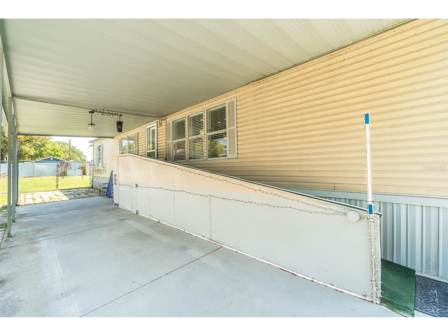 14926 Douglas Street Dade City FL 33525 TB8489457 image3