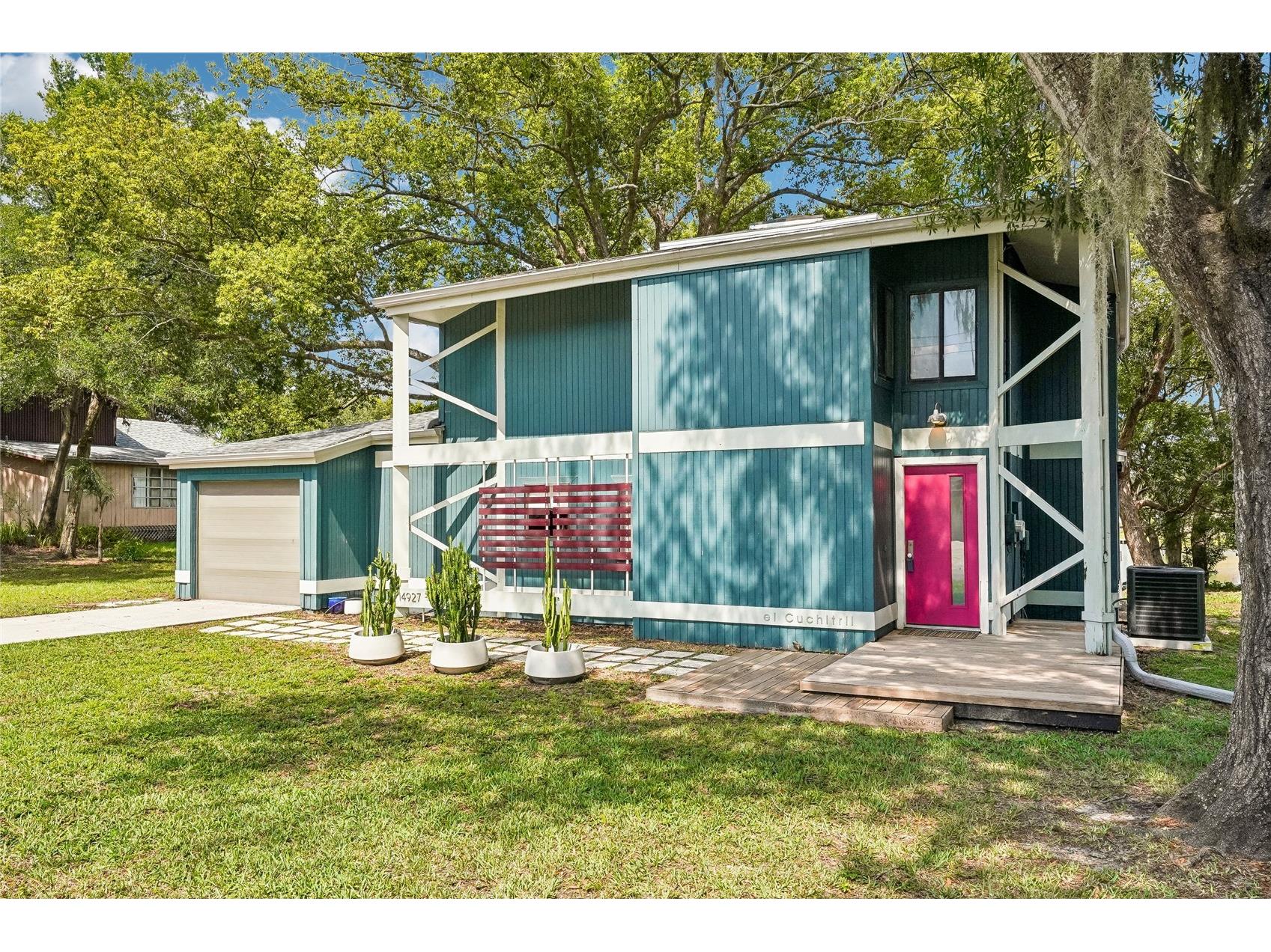 14927 Hardy Drive W Tampa FL 33613 TB8502655 image1