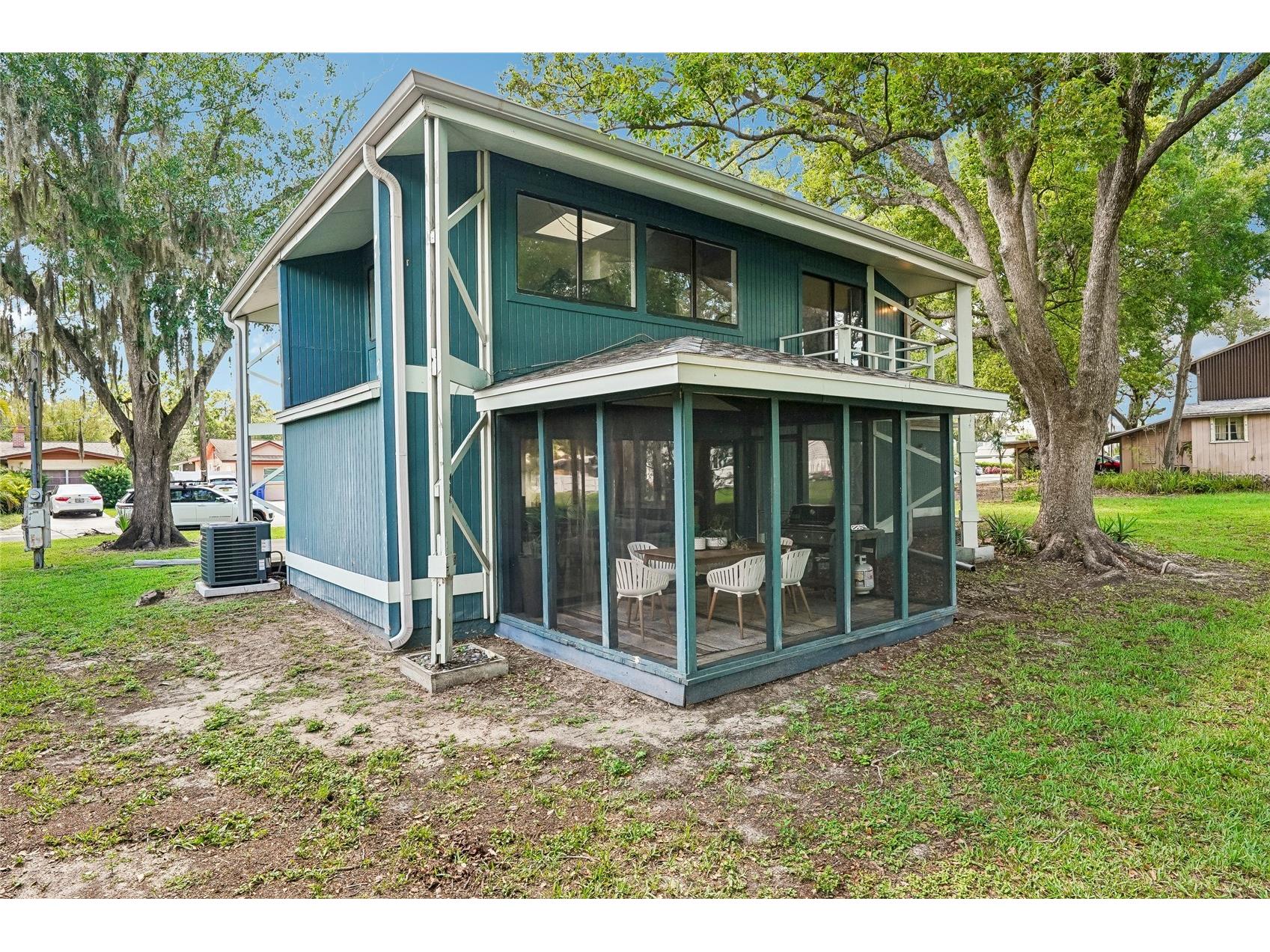 14927 Hardy Drive W Tampa FL 33613 TB8502655 image32