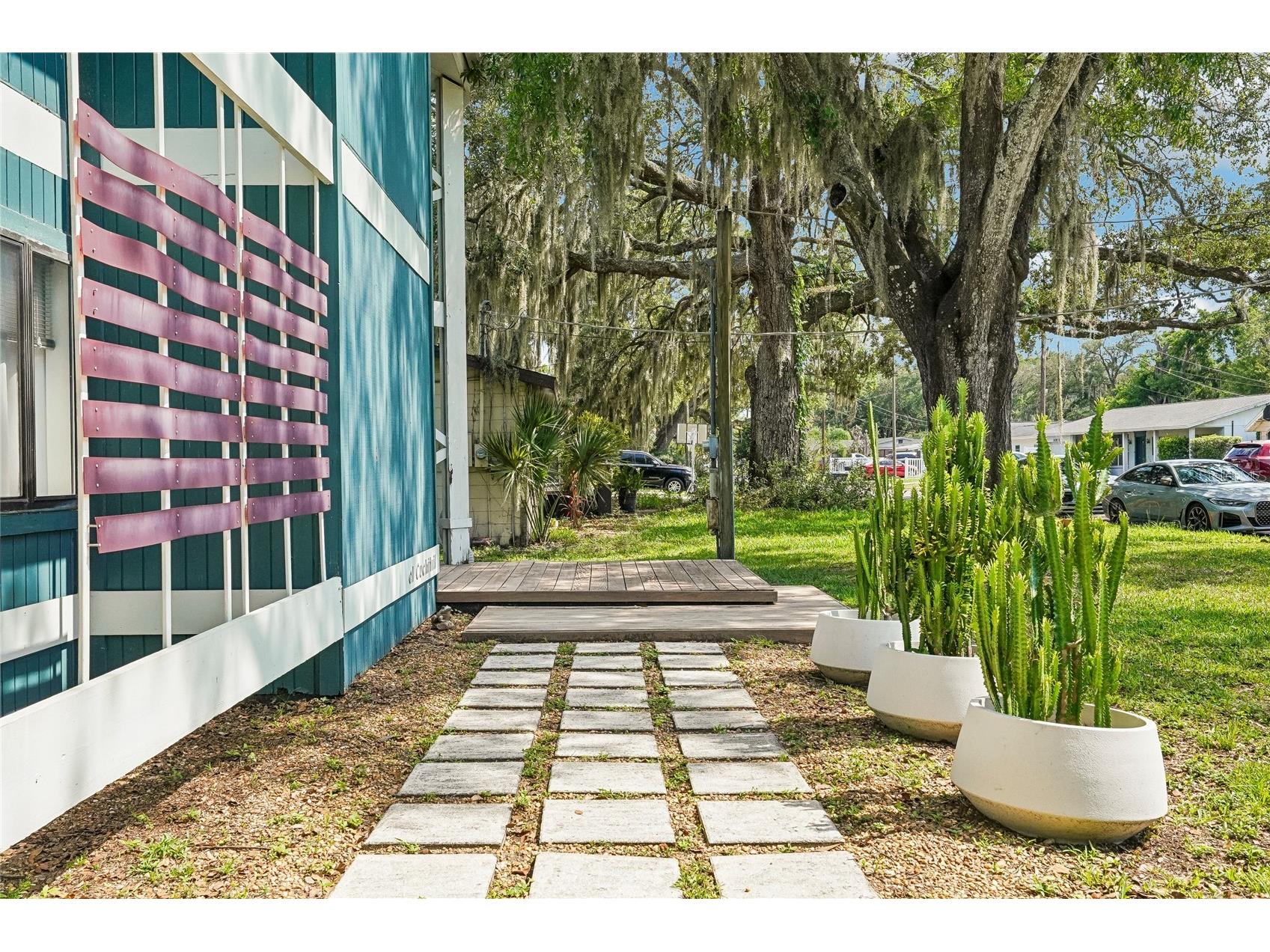 14927 Hardy Drive W Tampa FL 33613 TB8502655 image4
