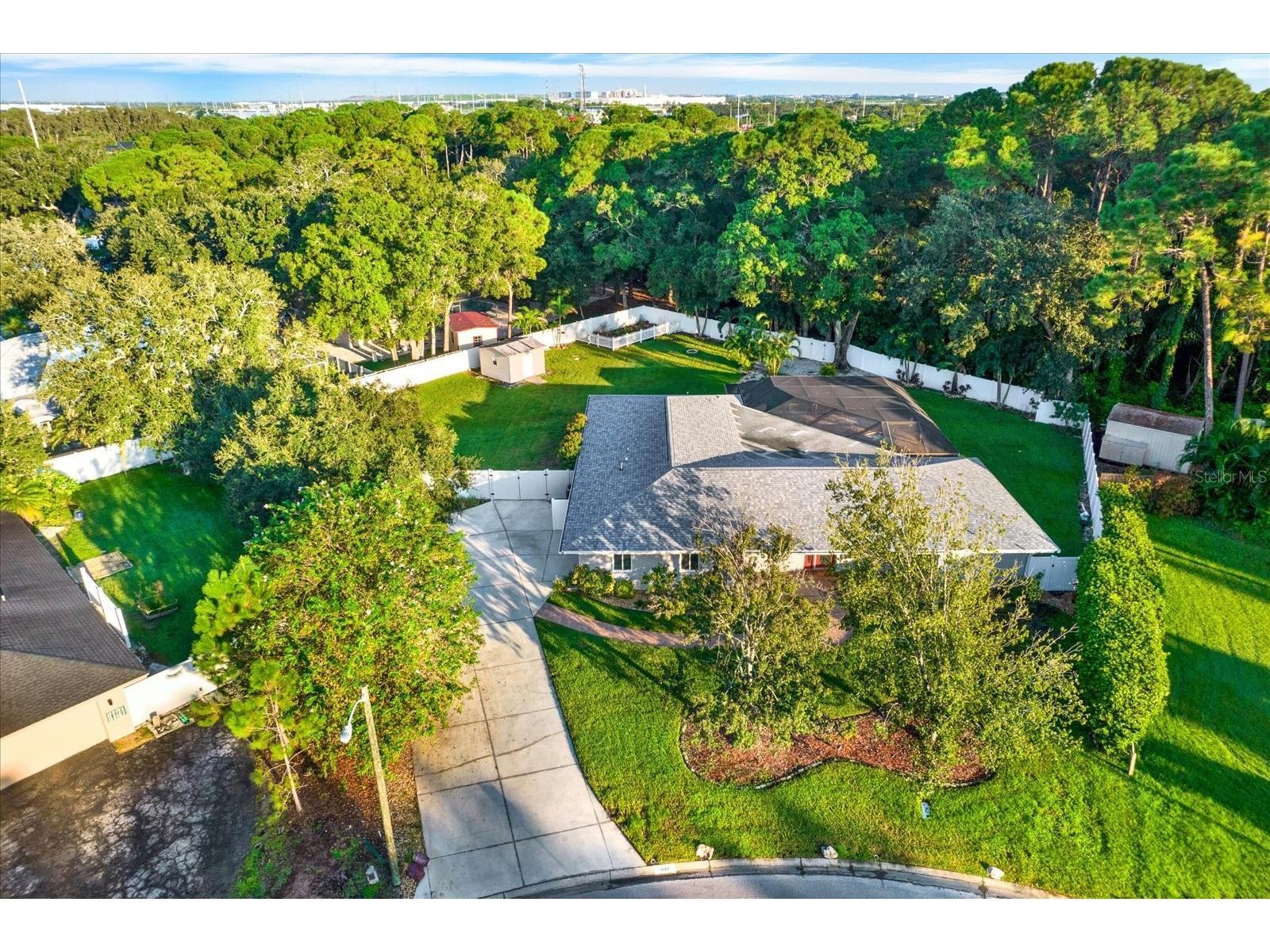 1493 89th Avenue N Saint Petersburg FL 33702 TB8305928 image1
