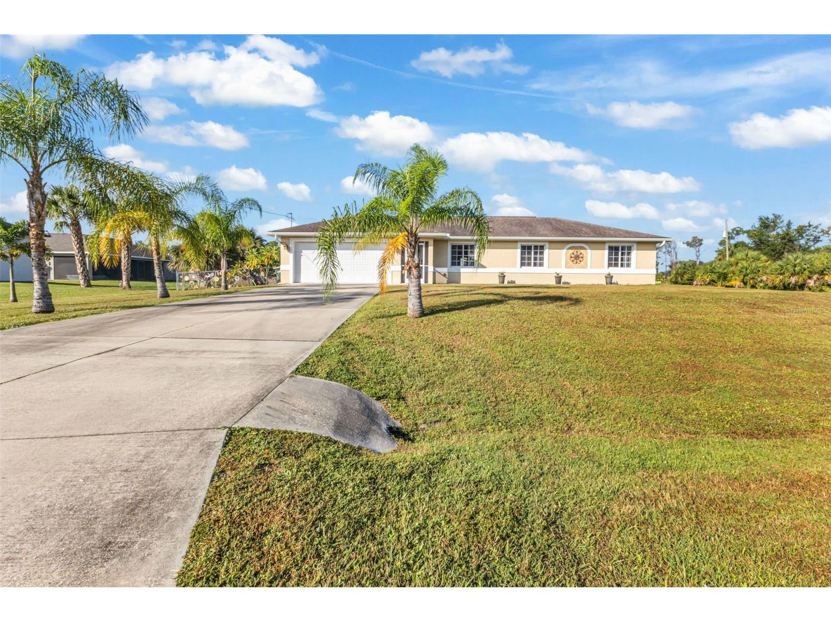 1493 Amnesty Drive North Port FL 34288 C7516699 image4