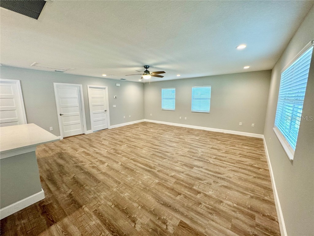 1493 Cleveland Street Clearwater FL 33755 TB8456383 image18